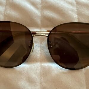 Oscar de la Renta Tortoise Shell Sunglasses
